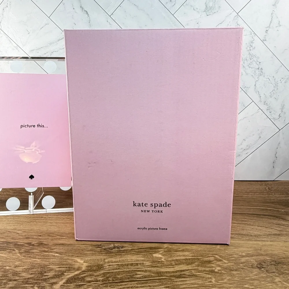 Kate Spade New York White Dot Clear Acrylic Magnetic Picture Frame 5x7 4x6 Boxed